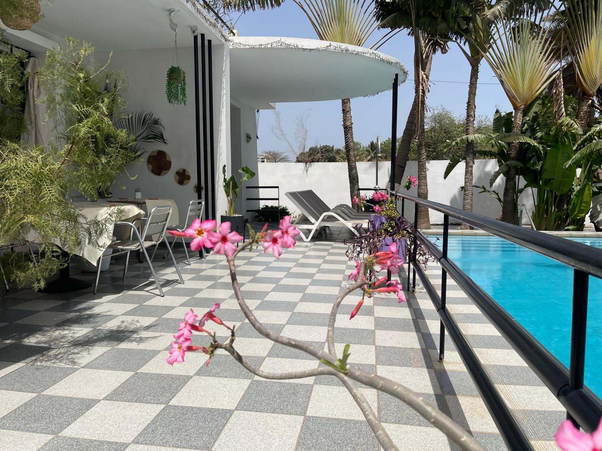 Maison D'Hotes Villa Anna Dakar Exterior photo